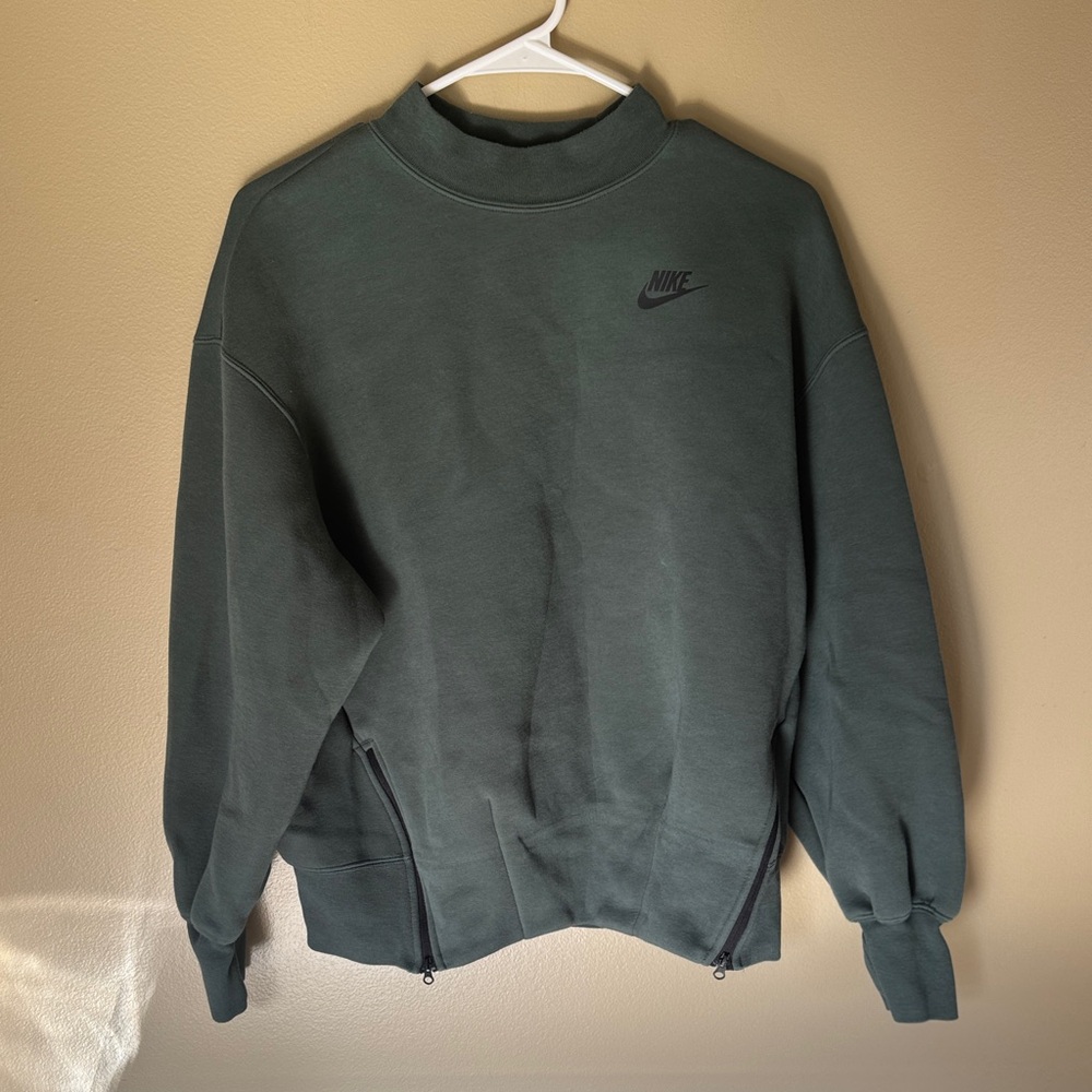 Nike Dark Green Crewneck Sweater